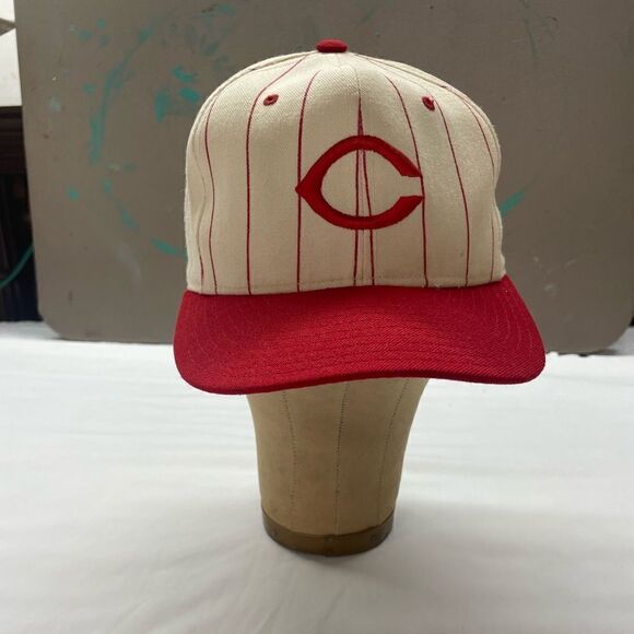 VTG Authentic Diamond New Era 5950 Pro Model 100% Wool Red’s Baseball Cap Size 7 - Picture 1 of 10